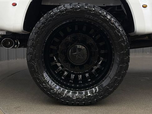 Used 2026 Ford F450 Platinum w/ Platinum Plus Package AWD/4WD image 11