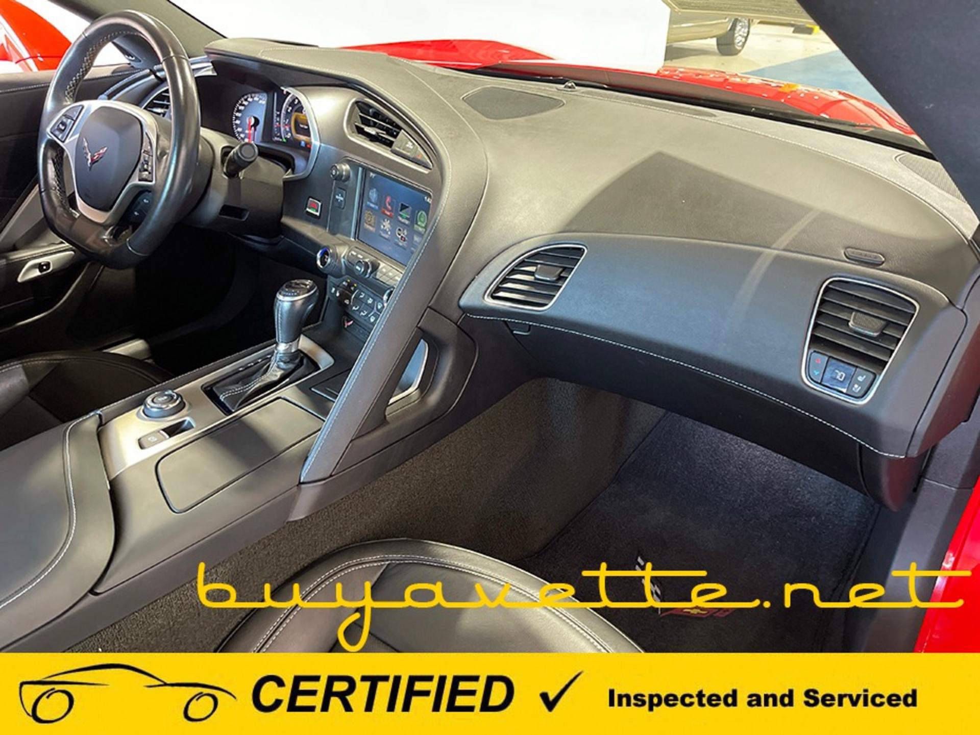 Used 2018 Chevrolet Corvette Stingray Coupe RWD image 13