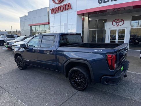 Used 2021 GMC Sierra 1500 Elevation w/ LPO, Elevation Black Package image 3