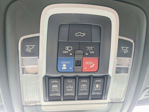 Used 2020 RAM 1500 Limited AWD/4WD image 43