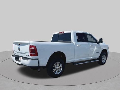 Used 2024 RAM 2500 Laramie AWD/4WD image 10