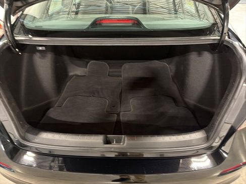 Used 2023 Honda Civic Sport image 12