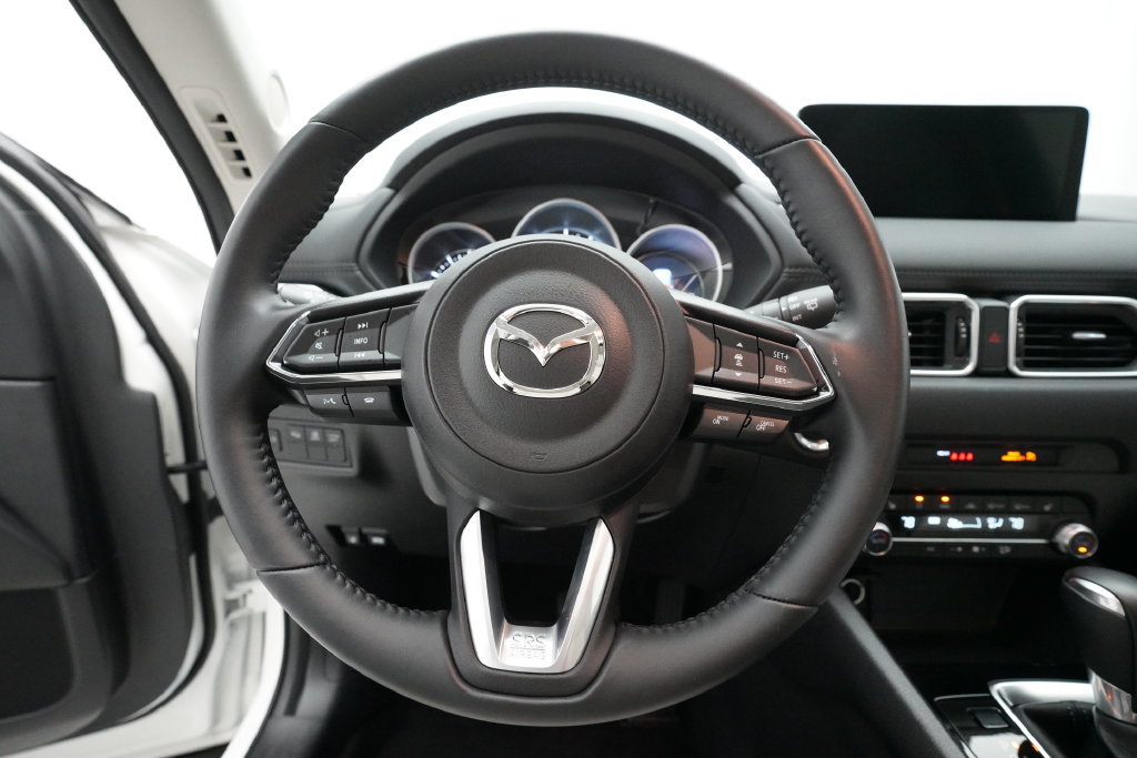 Used 2025 MAZDA CX-5 AWD 2.5 S w/ Preferred Package image 4
