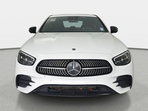 Certified 2022 Mercedes-Benz E 350 Sedan image 2