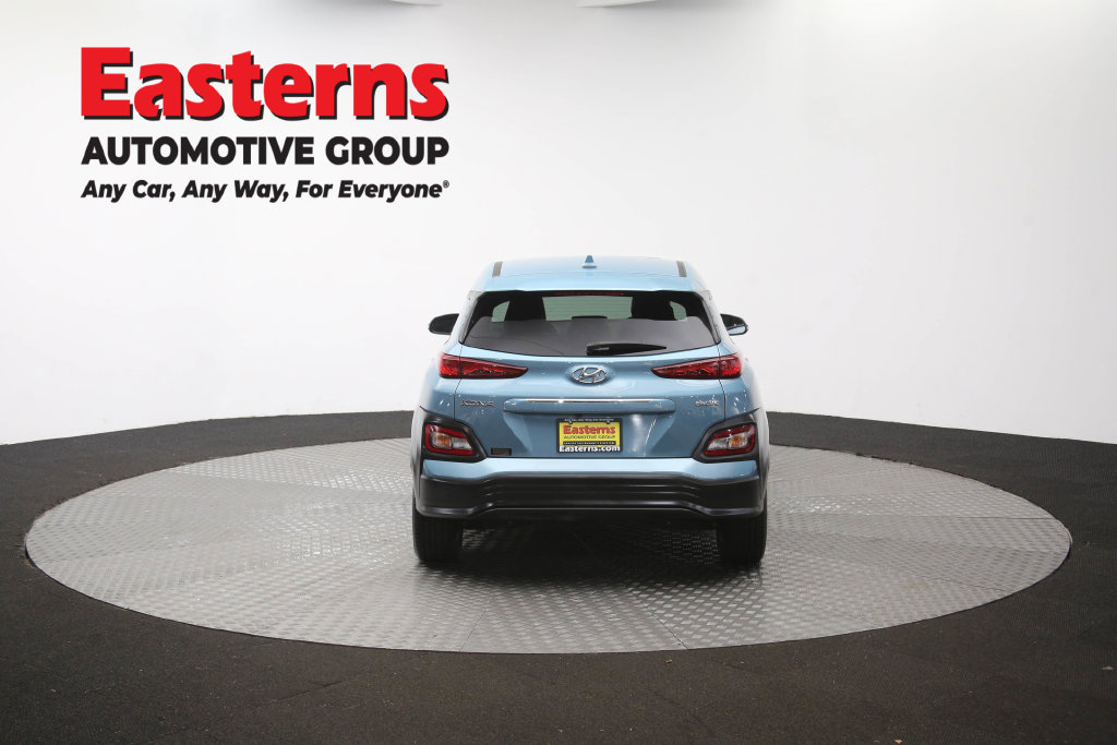 Used 2021 Hyundai Kona Limited FWD image 40