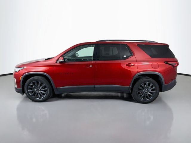 Used 2023 Chevrolet Traverse RS w/ LPO, Floor Liner Package FWD image 4