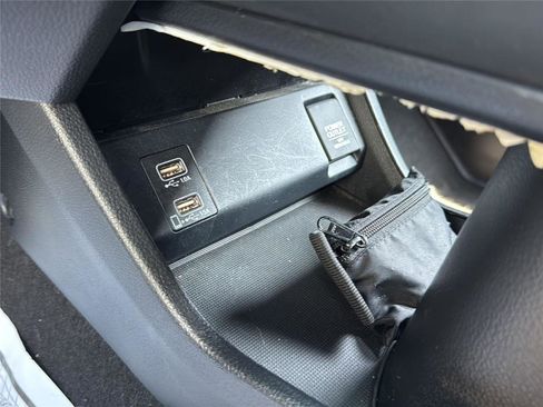 Used 2022 Honda HR-V Sport image 23