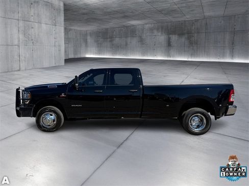 Certified 2022 RAM 3500 Tradesman image 3