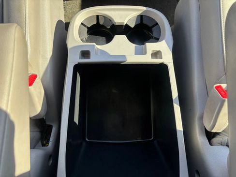 Used 2015 Honda Odyssey EX-L image 38