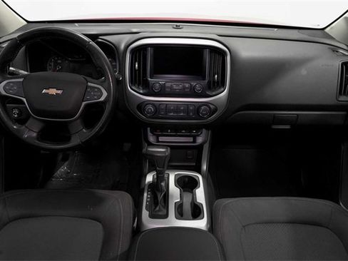 Used 2020 Chevrolet Colorado LT w/ LT Convenience Package image 25