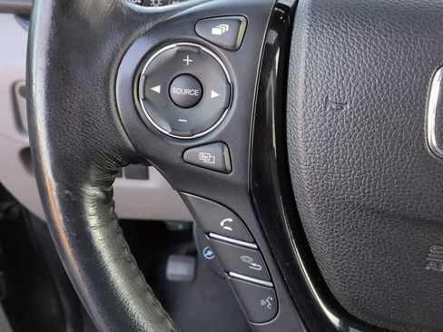 Used 2018 Honda Ridgeline RTL-E image 52