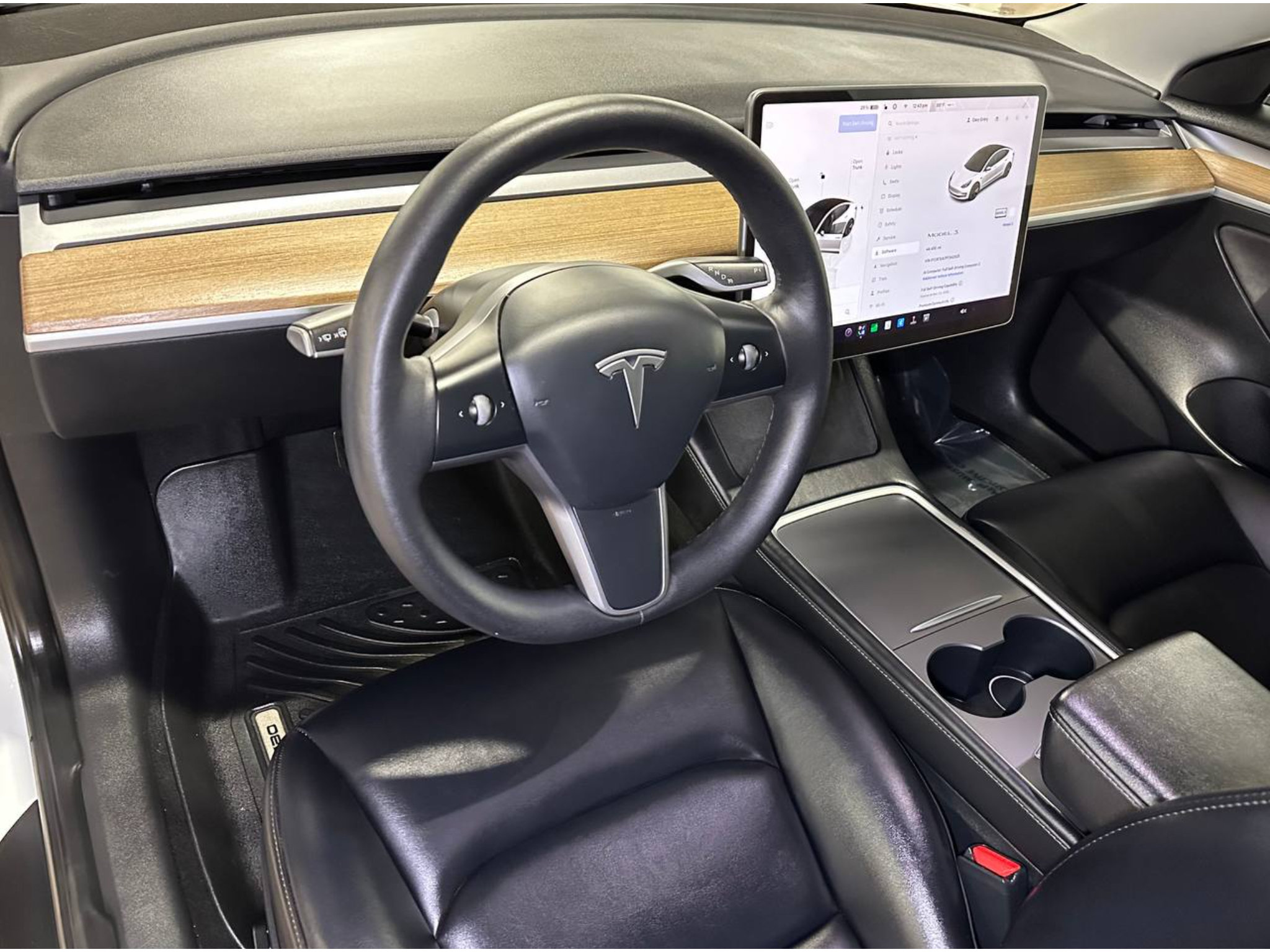Used 2023 Tesla Model 3 Standard Range RWD image 19