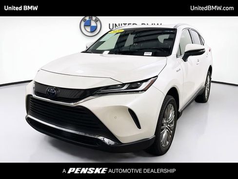 Used 2021 Toyota Venza XLE w/ Softex Package image 1