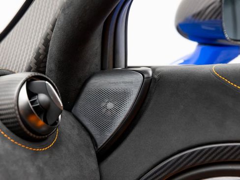 Used 2024 McLaren 750S Spider image 30