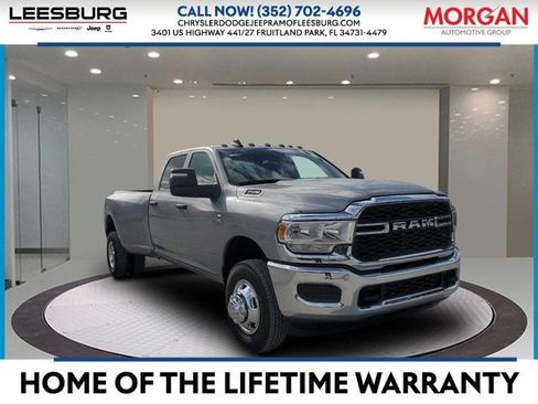Used 2023 RAM 3500 Tradesman AWD/4WD image 1