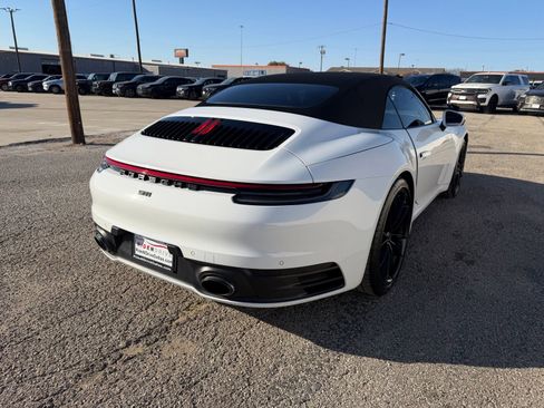 Used 2023 Porsche 911 Carrera image 7