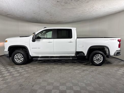 Certified 2025 Chevrolet Silverado 2500 LT w/ Convenience Package AWD/4WD image 9