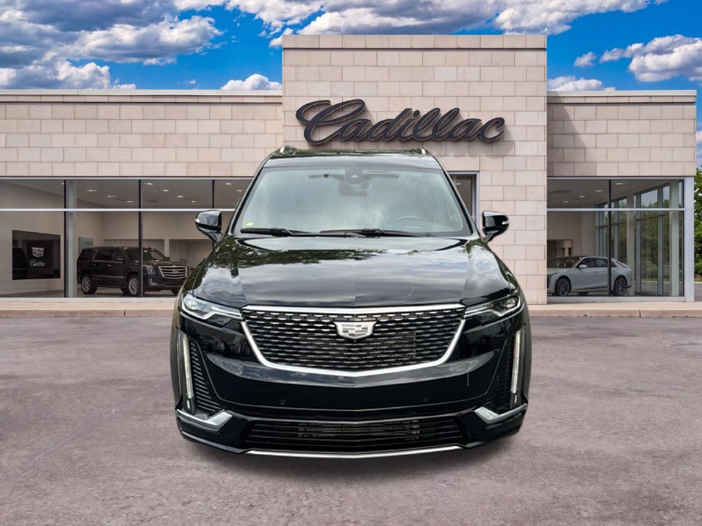 Used 2024 Cadillac XT6 Premium Luxury w/ Technology Package AWD/4WD image 14