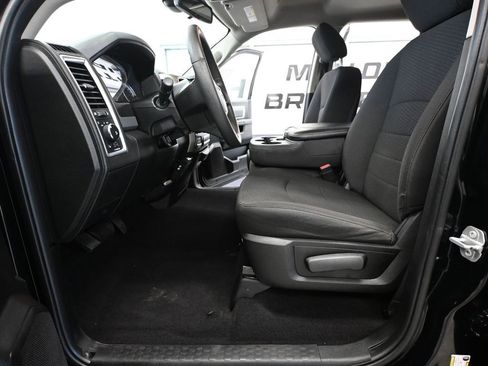 Used 2019 RAM 1500 Classic Warlock w/ Electronics Group AWD/4WD image 23