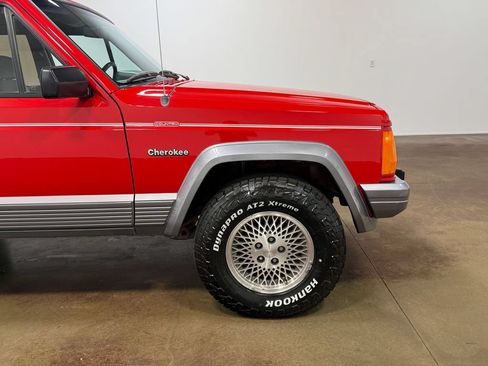 Used 1994 Jeep Cherokee Country AWD/4WD image 31