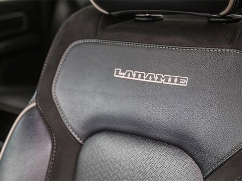 Used 2022 RAM 1500 Laramie image 28