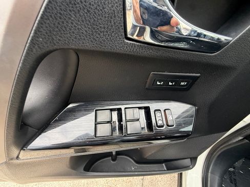 Used 2016 Toyota RAV4 Limited w/ Advanced Technology Package FWD image 21