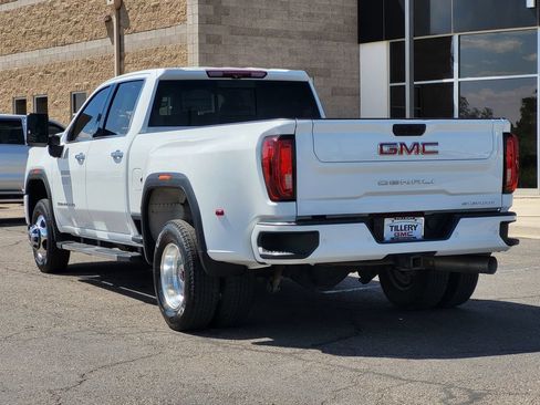 Used 2022 GMC Sierra 3500 Denali w/ Denali Ultimate Package AWD/4WD image 5