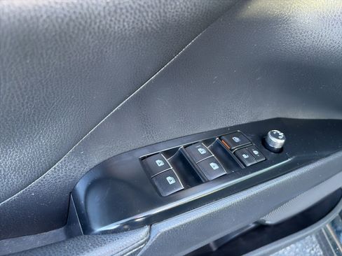 Used 2019 Toyota Camry XSE image 15