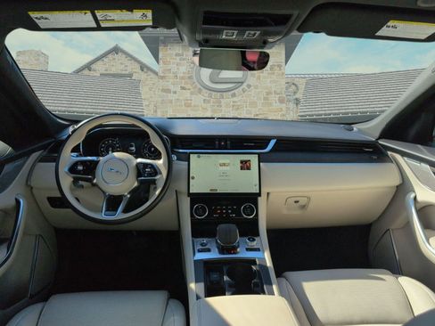 Used 2021 Jaguar F-PACE S image 16