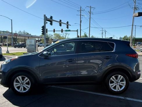 Used 2018 Kia Sportage LX image 9