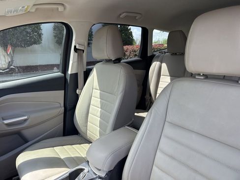 Used 2016 Ford Escape Titanium FWD image 24