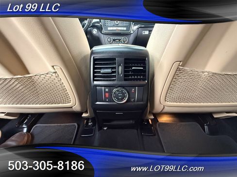 Used 2018 Mercedes-Benz GLS 450 4MATIC w/ Premium Package image 19
