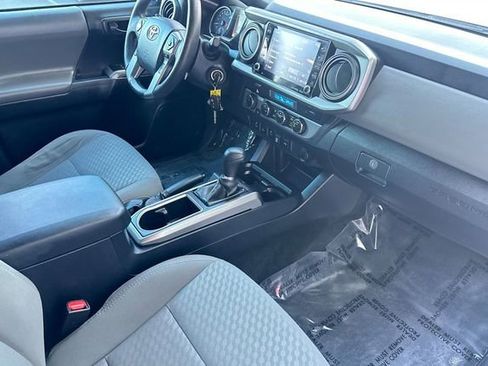 Certified 2021 Toyota Tacoma SR5 image 19