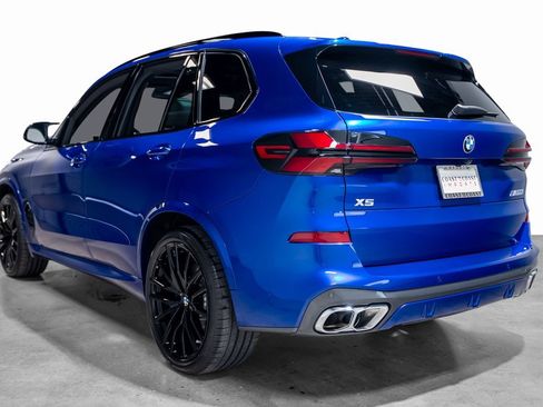 Used 2025 BMW X5 M60i w/ Climate Comfort Package image 20