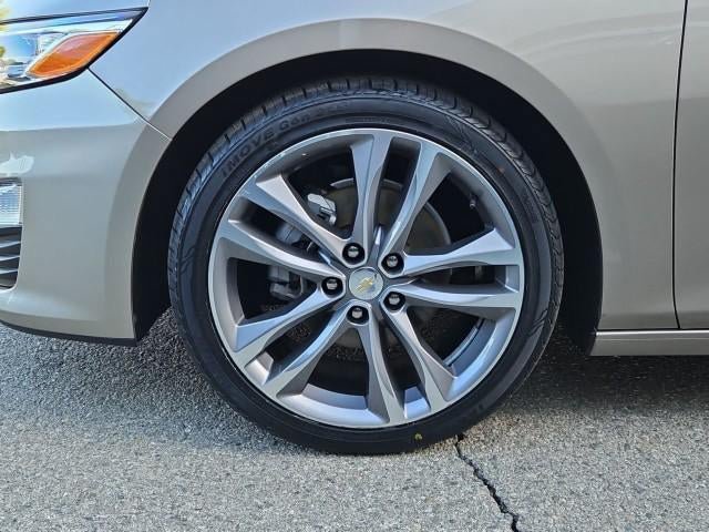 Used 2024 Chevrolet Malibu LT FWD image 32
