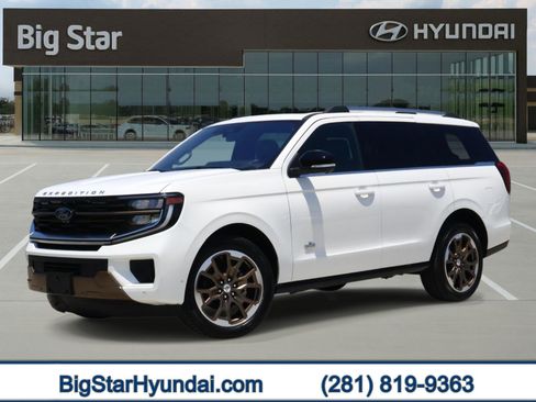 Used 2025 Ford Expedition King Ranch AWD/4WD image 1