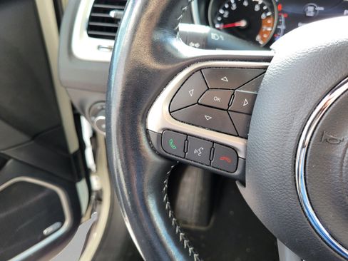 Certified 2021 Jeep Compass Latitude w/ Sun and Sound Group FWD image 22