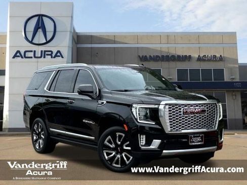 Used 2021 GMC Yukon Denali w/ Denali Premium Package AWD/4WD image 1