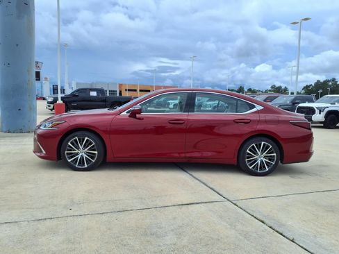 Used 2023 Lexus ES 350 w/ Premium Package FWD image 8