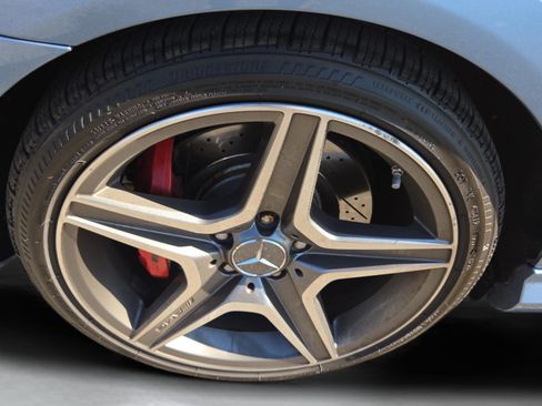 Used 2010 Mercedes-Benz C 63 AMG Sedan image 35