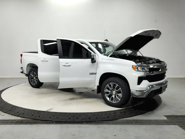 Used 2025 Chevrolet Silverado 1500 LT w/ Texas Edition Plus RWD image 10