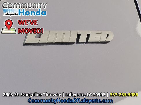 Used 2025 Toyota Tundra Limited w/ TRD Off-Road Package AWD/4WD image 19