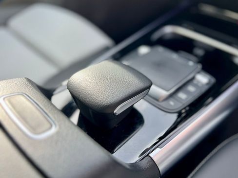 Certified 2023 Mercedes-Benz GLA 250 4MATIC image 21