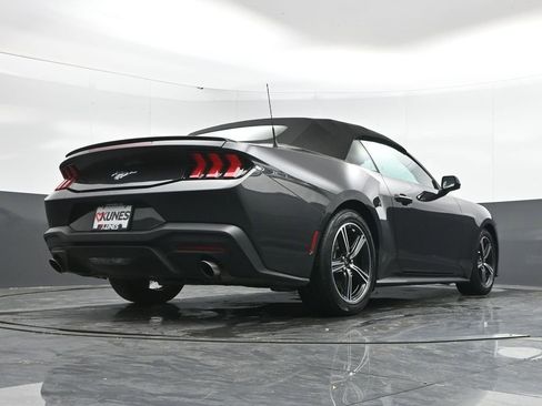 Used 2024 Ford Mustang Premium image 44