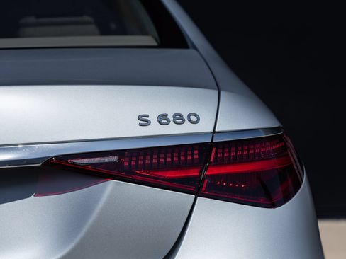 Used 2024 Mercedes-Benz Maybach S 680 4MATIC image 12