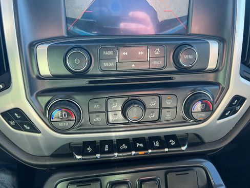 Used 2015 GMC Sierra 1500 SLT w/ Driver Alert Package image 39