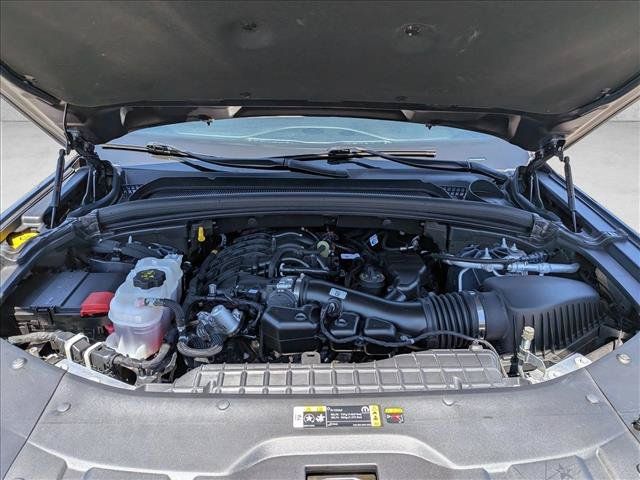 Used 2025 Jeep Grand Cherokee L Limited AWD/4WD image 24