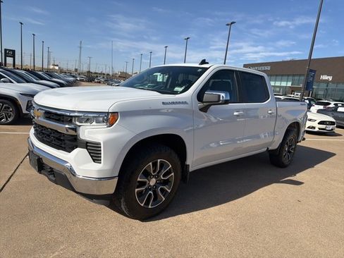 Used 2022 Chevrolet Silverado 1500 LT image 1