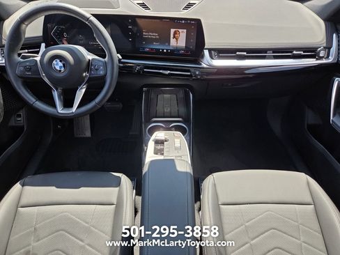 Used 2025 BMW X1 xDrive28i w/ Technology Package AWD/4WD image 12