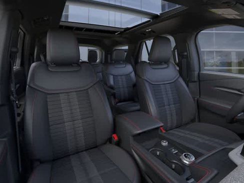 New 2025 Ford Explorer ST-Line w/ Premium Package image 10